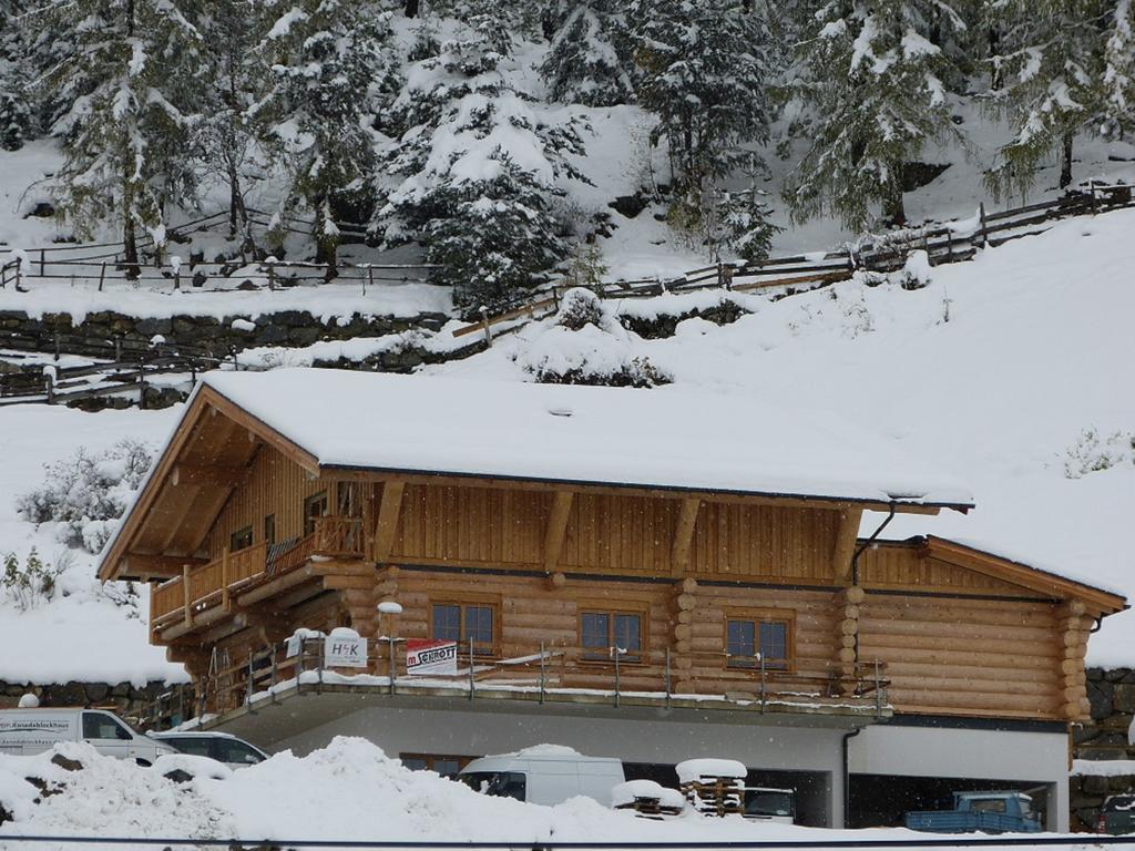 Holzberghof Apartment Umhausen Exterior photo